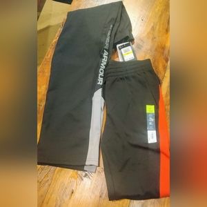 Pair lined joggers